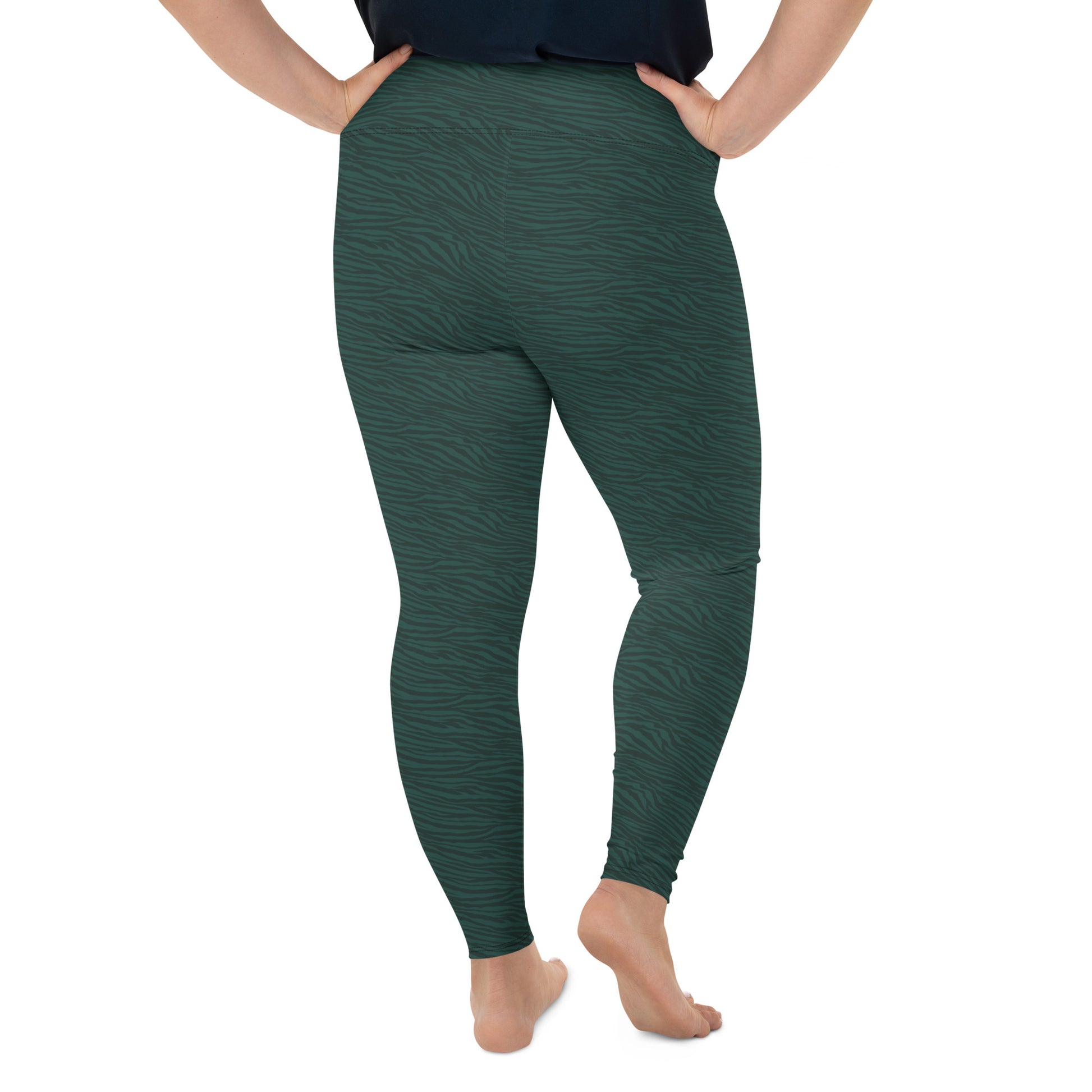 Dark Green Tiger Plus Size Leggings - COCOBLACK